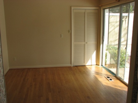 Imperial Court 37 007