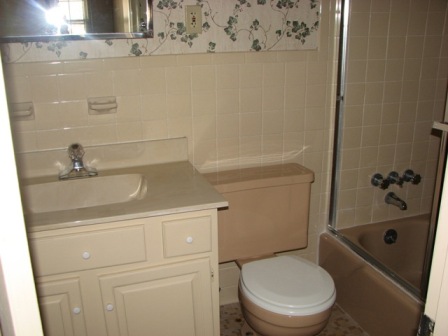 Imperial Court 37 008