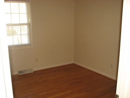 Imperial Court 37 009