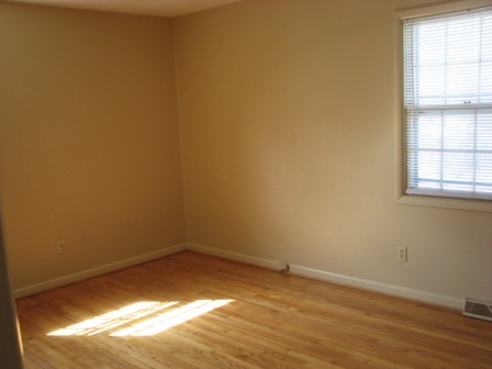 Imperial Court 37 010